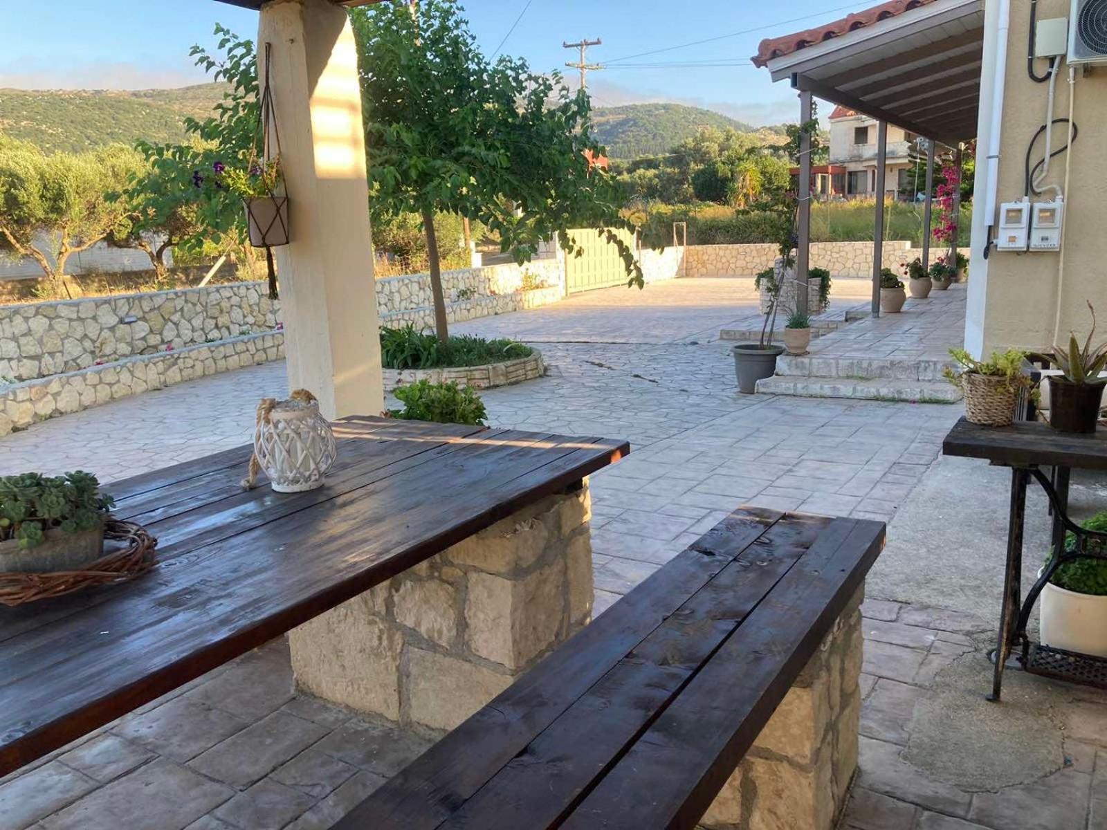 Villeta Nikol Lixouri Exterior photo